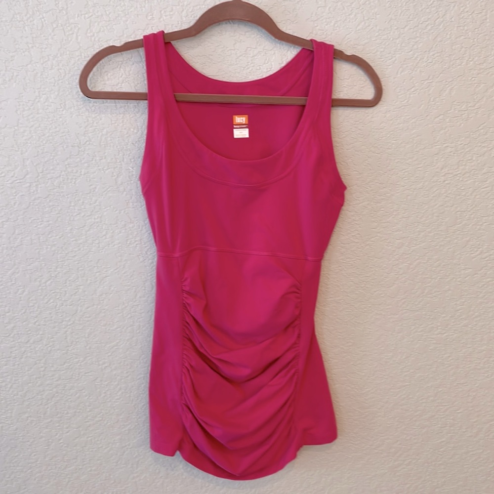 Lucy pink yoga tank, size Small